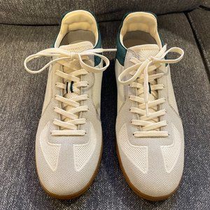 ROTHY'S white/green RS01 sneaker size 11